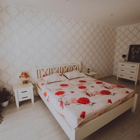 Standard Plus Apartment Полтава Екстер'єр фото