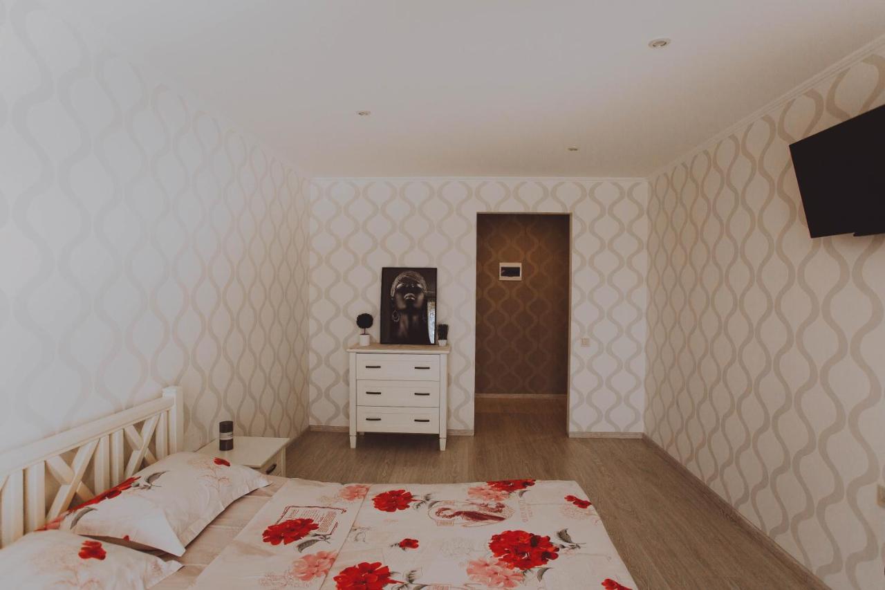 Standard Plus Apartment Полтава Екстер'єр фото